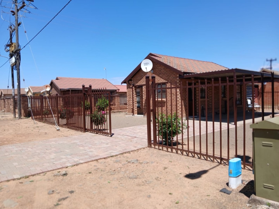 2 Bedroom Property for Sale in Mandela View Free State